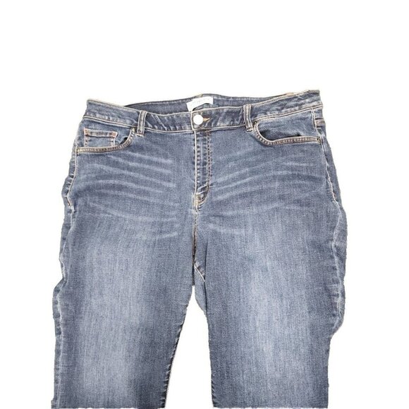 Lane Bryant Pedal Jeans skinny mid rise super stretch pedal pushers Denim 22 - Picture 2 of 7